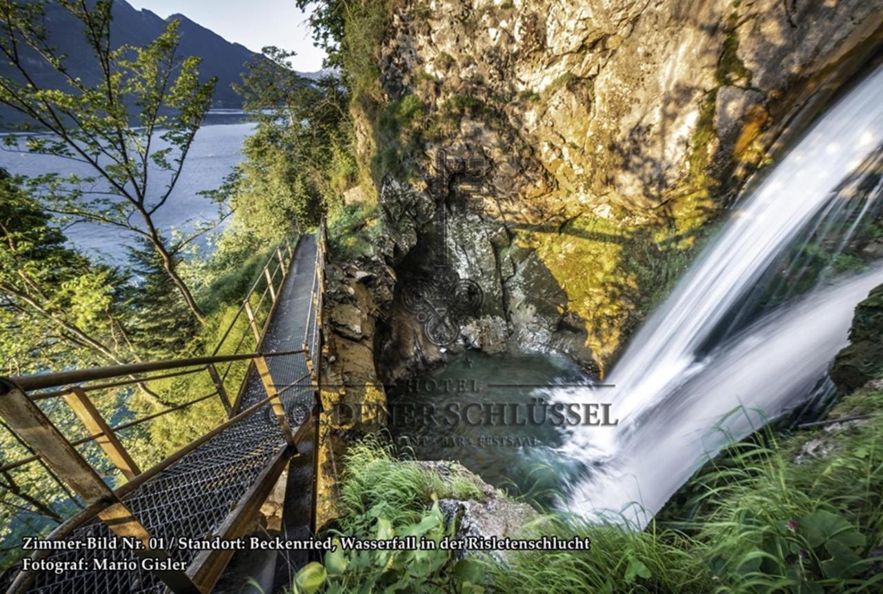Hotel Restaurant Goldener Schluessel Альтдорф Экстерьер фото